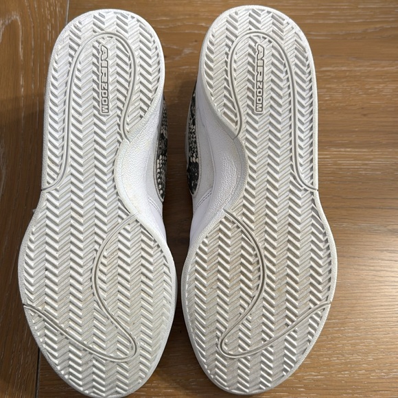 Nike Book 1 Basketball Shoes - Picture 6 of 7